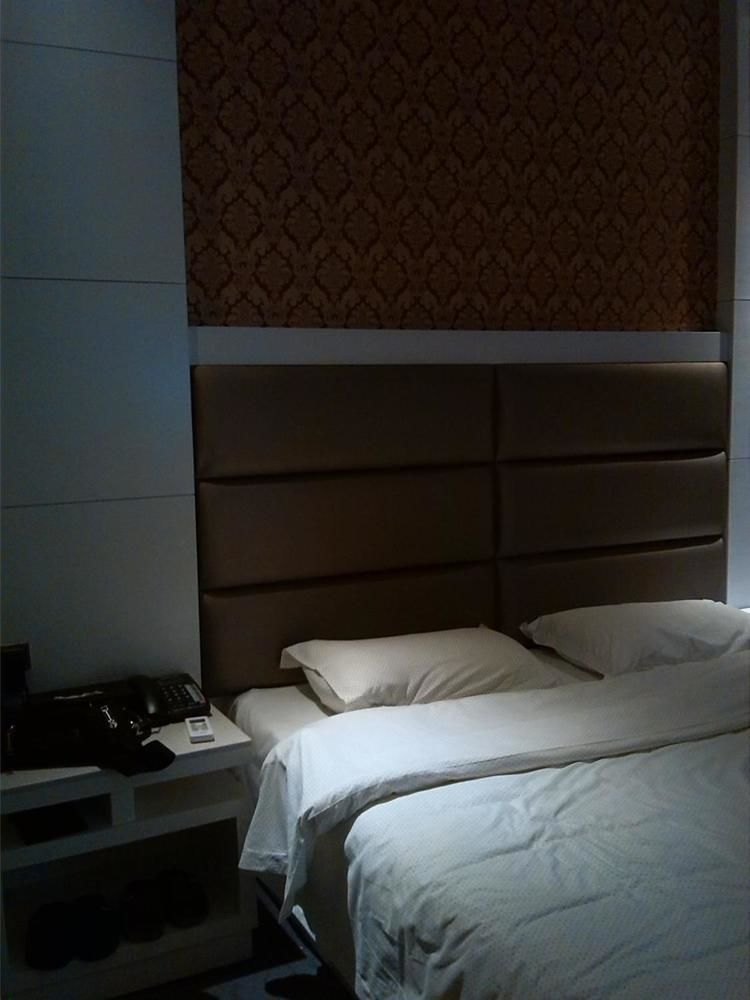 Longwang Business Hotel Liuzhou Экстерьер фото